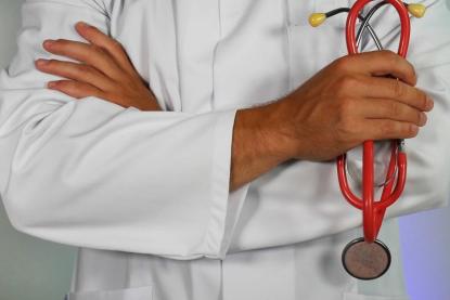 يوم طبّي مجاني في بلدة الباروك مع 8 أطباء من مختلف الإختصاصات