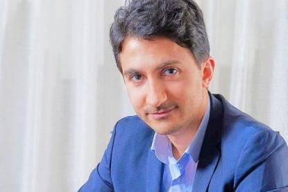 الجراح اللبناني عدنان البكري يحصد جائزة عالميّة عن مشروعه الطبي الّذي يعمد إلى إجراء عمليّات عن بعد