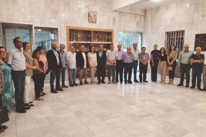خريجو ثانوية بعقلين الرسمية القدامى يجتمعون لتشكيل هيئة تأسيسية تدعم المدرسة وتطورها