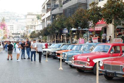 للمرة الأولى في لبنان معرض للسيارات الأثرية يحيي السياحة الداخلية... ومن بينها سيارة هتلر!